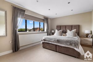 Photo 19- click for photo gallery